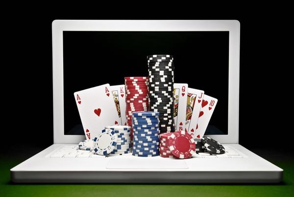 Online poker software