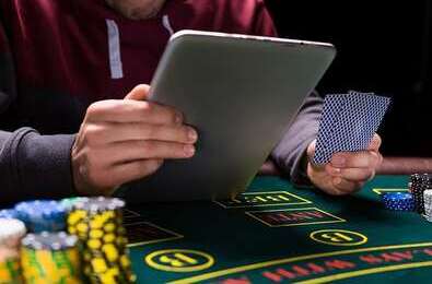 Chatbots in Gambling: A New-Generation Business Tool