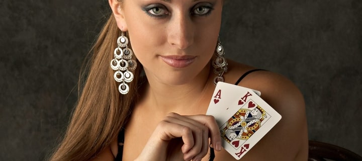 Азартные женщины в онлайн-казино